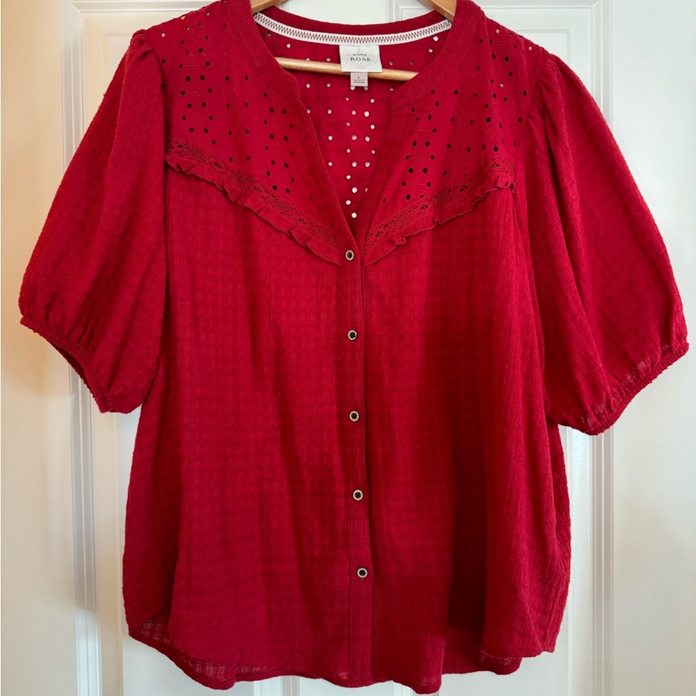 Target Knox Rose Red Size Large eyelet blouse